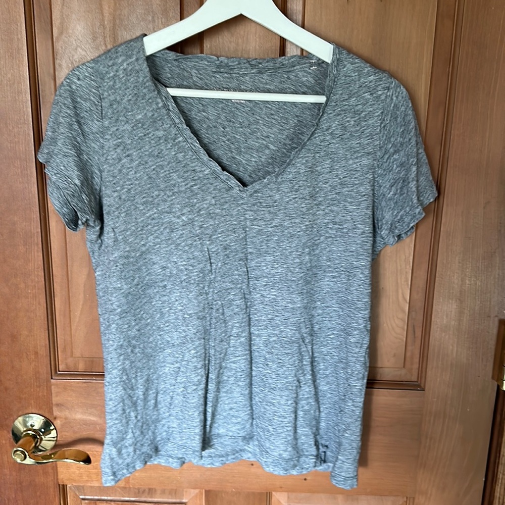 Victoria’s Secret short sleeve size M